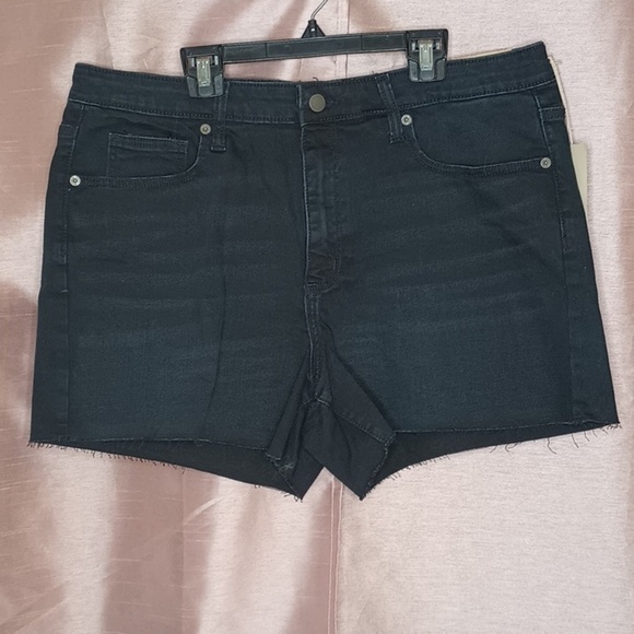 Universal Thread Pants - ֎5 FOR $25֍ (c1-4) NWT. Dark denim midi shorts 16